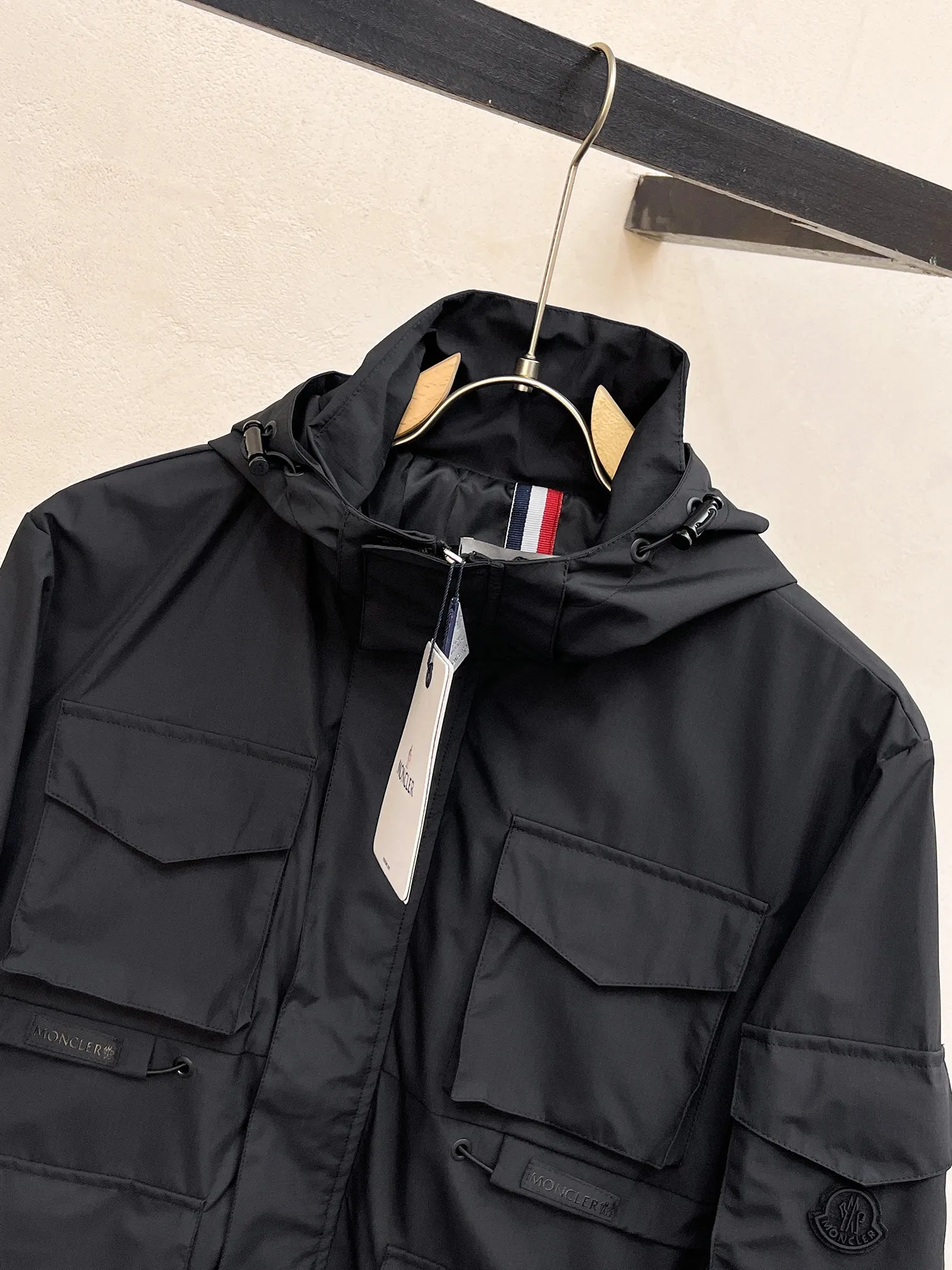Same Style， ， 2026 New Arrival ， Original Premium Breathable ， ， ， Quality。 ， Sizes：M～3XL